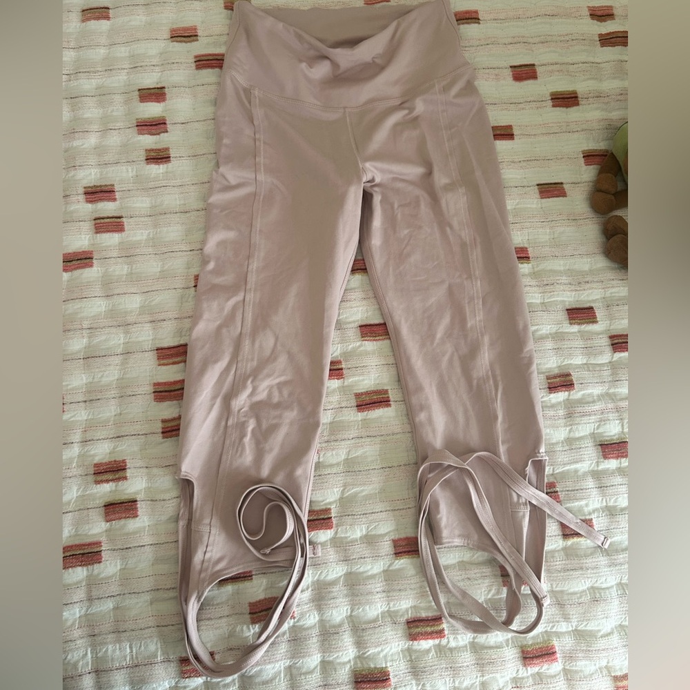 WE THE FREE BALLET WRAP LEGGINGS